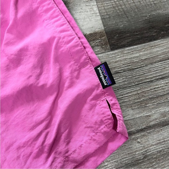 NWOT Patagonia Barely Baggies Shorts Size XS Pink Barbie Barbiecore - Picture 6 of 9